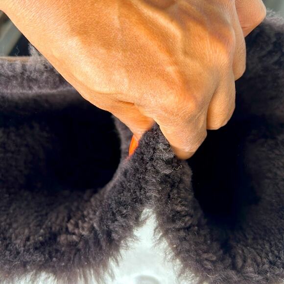 Uggs Tall Three Chocolate Button Boots size 9 - Picture 8 of 11